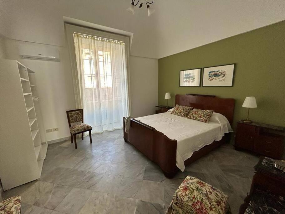 Апартаменты Casa D'Amico Al Duomo Катания Экстерьер фото